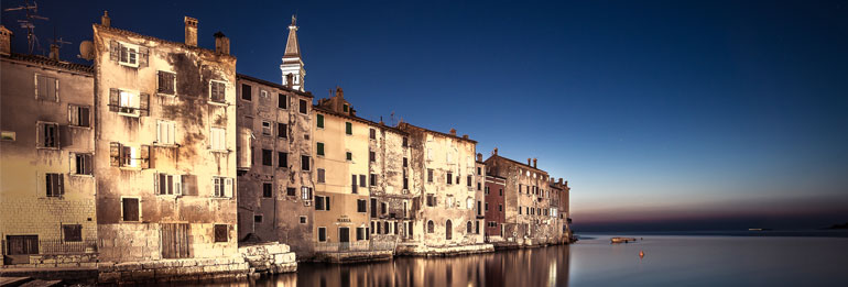 Coastal town free stock image